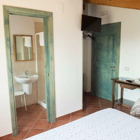 Bed & Breakfast Rifugio Tra Gli Ulivi